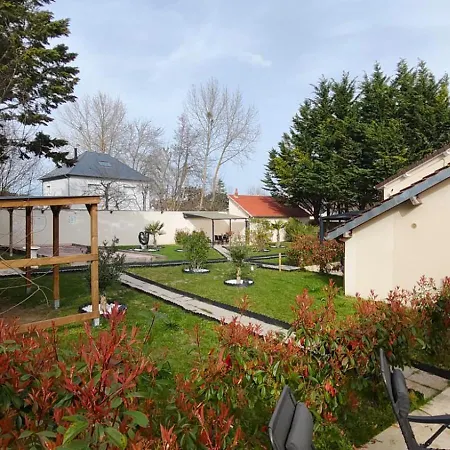 Des Fleurs - Les Escapades Familiales - 1 A 6 Personnes Apartment *